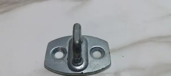 Toyota Prius (XW20) Rear door lock loop/hook striker 