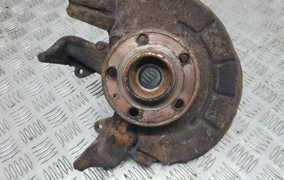 Skoda Fabia Mk1 (6Y) Front wheel hub