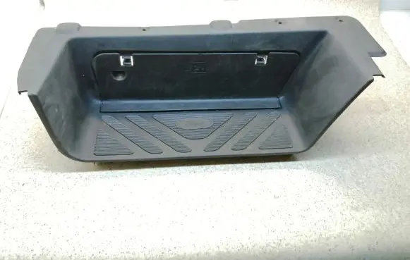 Ford Transit Front sill trim cover YC15V13246ALW YC15V13200ANW