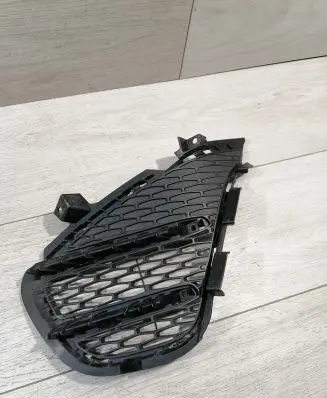 KIA Ceed Front bumper lower grill 86575J7LA0