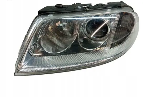 Volkswagen PASSAT B5.5 Headlight/headlamp 