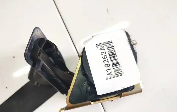 Peugeot 406 Rear seatbelt