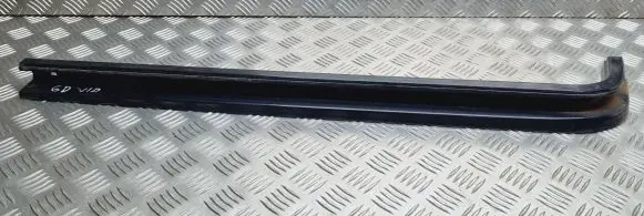 Chrysler Grand Voyager IV Sliding door middle rail 