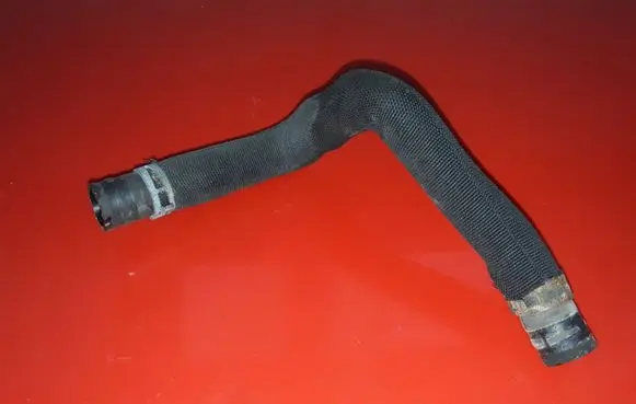 Audi A8 S8 D4 4H Engine coolant pipe/hose 4H0121058E 125224