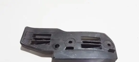 Volkswagen PASSAT B5 Front bumper mounting bracket 3b0807183E