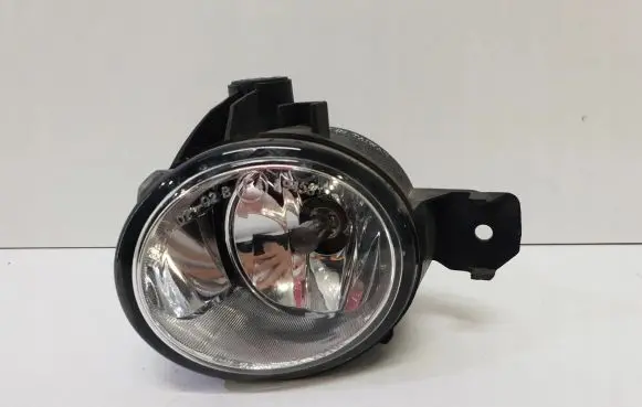 Mitsubishi Pajero Sport II Front fog light