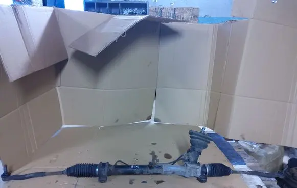Toyota Yaris Steering rack