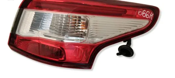 Nissan Qashqai Rear/tail lights 265504EA0A
