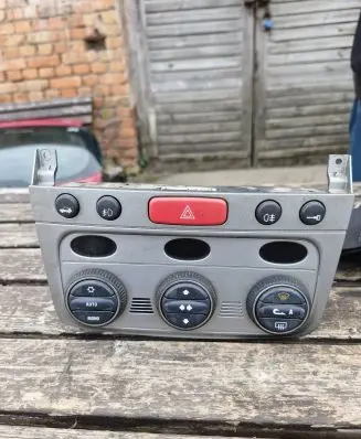 Alfa Romeo 147 Climate control unit 07353309240