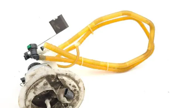 Mercedes-Benz CLS C218 AMG In-tank fuel pump A2184700594