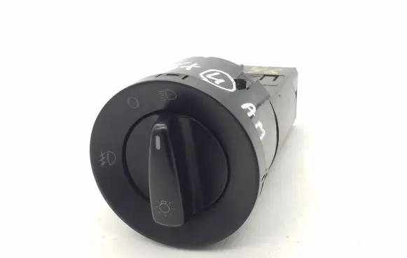 Volkswagen PASSAT B5.5 Light switch 1C0941531C
