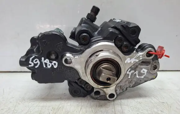 Peugeot 508 Fuel injection high pressure pump S27647419 9687959180