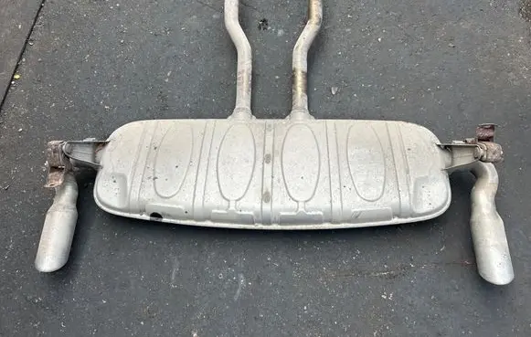 Muffler/silencer