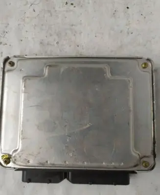 Volkswagen PASSAT B5 Engine control unit/module 038906019GS 0281010940