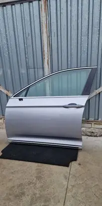 Volkswagen PASSAT B8 Front door