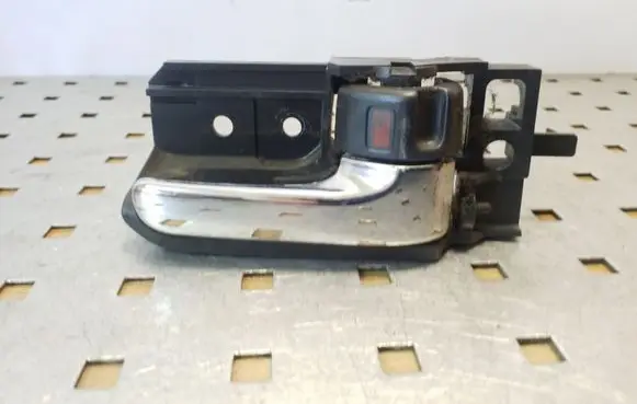 Toyota Avensis T250 Front door interior handle 50594A1