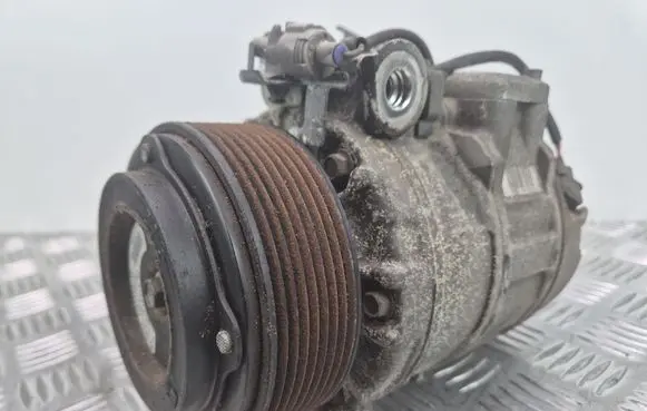 BMW 5 F10 F11 Air conditioning (A/C) compressor (pump) 9165808