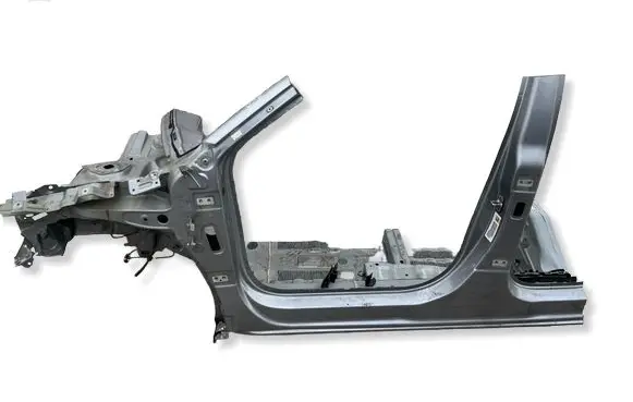 Opel Mokka B Front quarter panel 