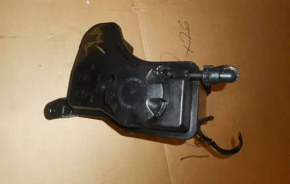 BMW 1 E81 E87 Power steering fluid tank/reservoir