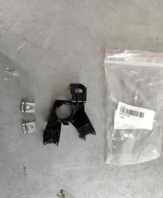 Porsche Macan (95B) Front parking sensor holder (PDC) 95b807130a