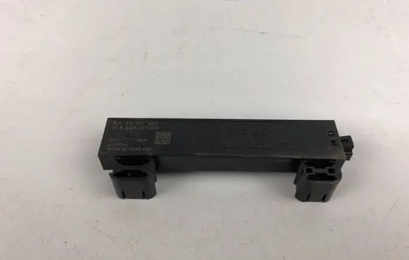 Volkswagen Golf VIII Keyless system antenna 5FA224075