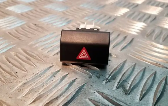 Skoda Superb B6 (3T) Hazard light switch 3T0953235D