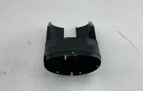 Mercedes-Benz A W176 Center console decorative trim A24690033149051 Q005ZGS001 HW110700