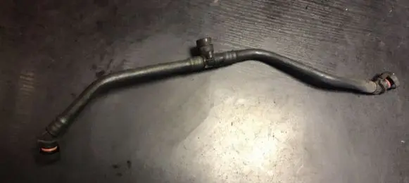 BMW 1 F20 F21 Fuel tank valve 7645853