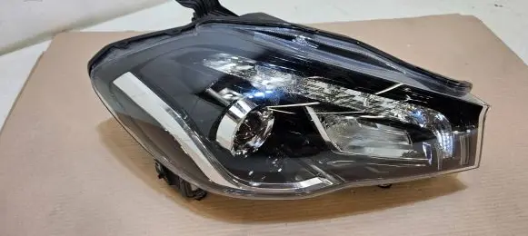 Suzuki SX4 S-Cross Headlight/headlamp 1008-18738