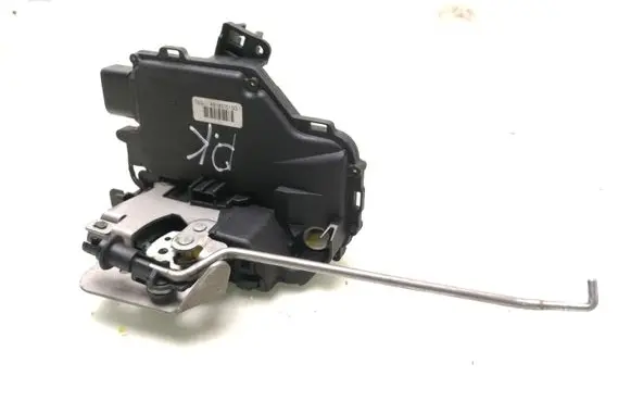 Audi A4 S4 B6 8E 8H Front door lock 4B1837015G