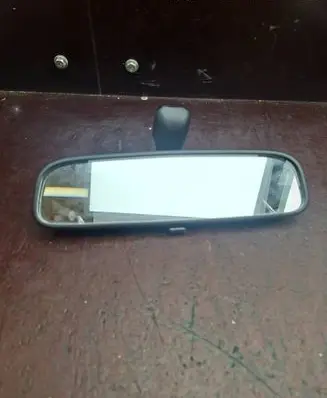 Hyundai Terracan Rear view mirror (interior) E4022143