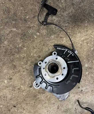 Renault Megane E-Tech Rear wheel hub 441615MZ1A