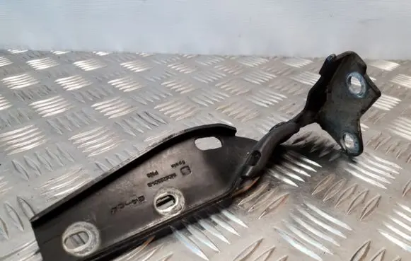 Seat Leon (1M) Engine bonnet/hood hinges 1M0823301B