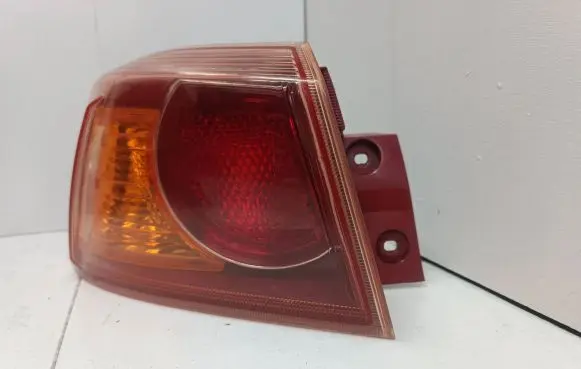 Mitsubishi Lancer VIII Rear/tail lights