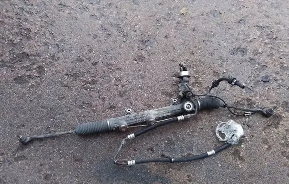 Mercedes-Benz E AMG W211 Steering rack R21111011001 21111011001