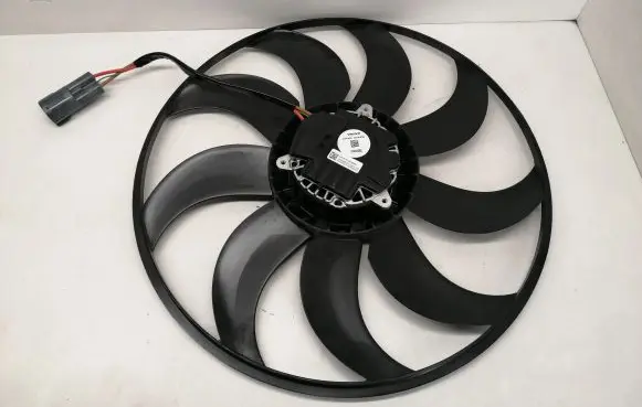 Volvo XC60 Electric radiator cooling fan 31493262