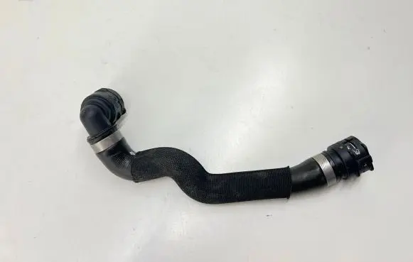 Mercedes-Benz C W205 Engine coolant pipe/hose A2055014684