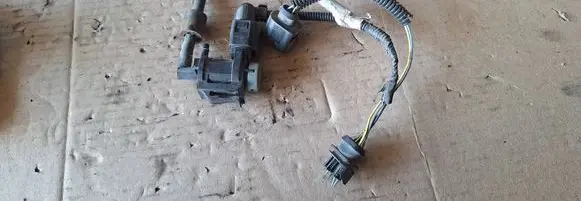 Audi A6 S6 C6 4F Turbo solenoid valve 1j0906283c