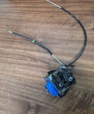 Audi A8 S8 D2 4D Rear door lock 4D0185A