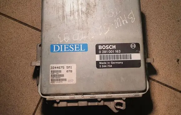 Acura ILX Engine control unit/module 0281001163
