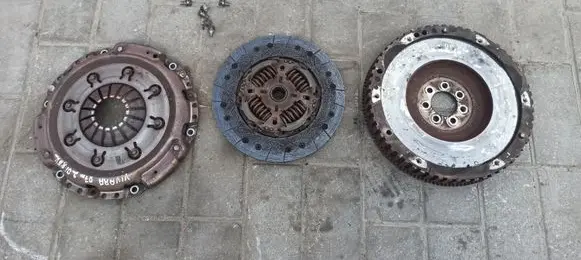 Opel Vivaro Clutch set kit