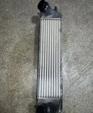 BMW 1 F20 F21 Intercooler radiator 7600530 1527231