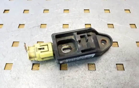 Honda FR-V Airbag deployment crash/impact sensor 77930SFEJ110M2
