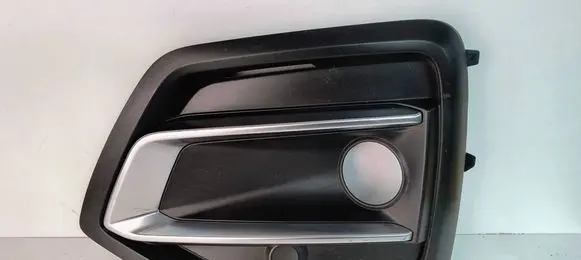 Audi Q5 SQ5 Front fog light trim/grill 80A807681