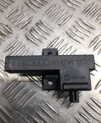 Audi A7 S7 4G Keyless (KESSY) go control unit/module 8K0907247