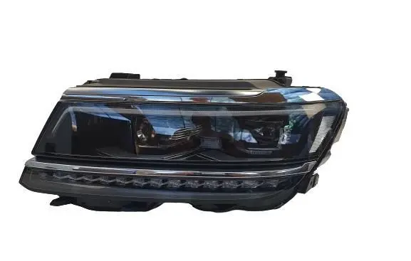 Volkswagen Tiguan Headlight/headlamp 5NB941081A