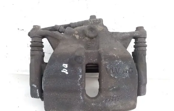 Seat Leon (5F) Front brake caliper