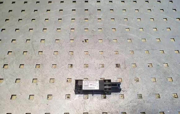 Audi A2 Airbag deployment crash/impact sensor 8Z0959643