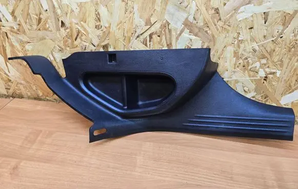 Rear sill trim cover