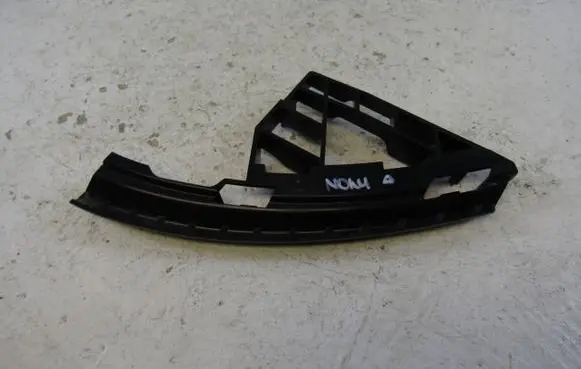 Mini One - Cooper F56 F55 Front bumper mounting bracket 8491841
